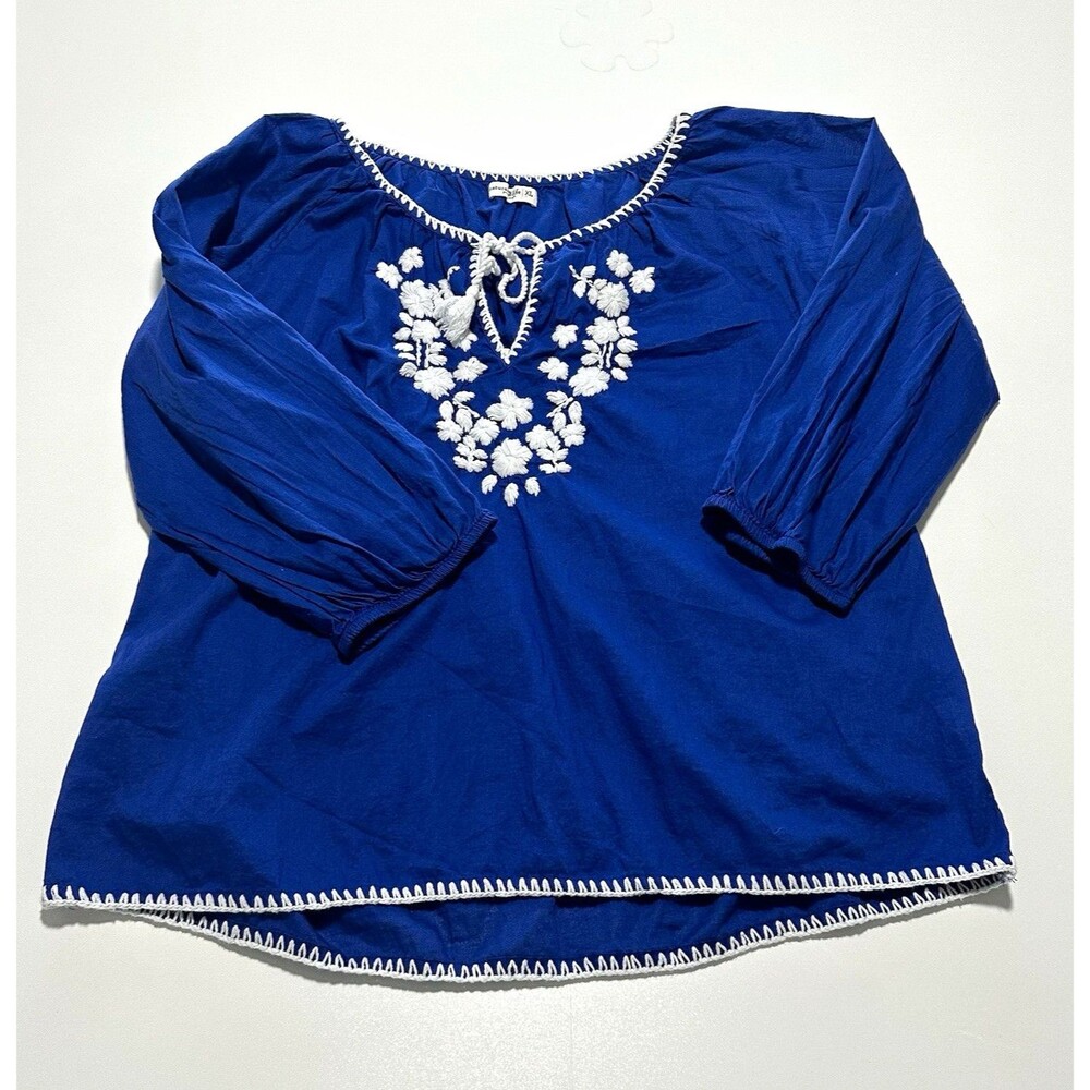 Natural Life Blouse Size XL Blue/White Peasant V Neck Tie 3/4 Embroidered Cotton